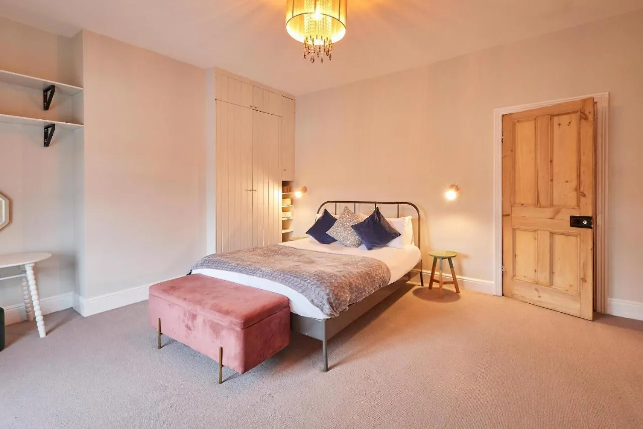 Host & Stay - Bath Street Saltburn-by-the-Sea